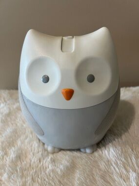 Skip Hop Moonlight and Melodies dimmable Nighlight Soother - Owl projection